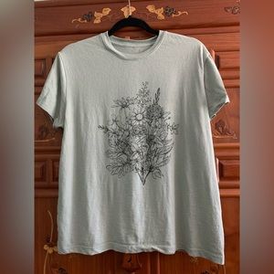 Fifth Sun Light Green T-shirt with Wildflower Design